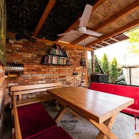 Apartment Heaven Heart - *